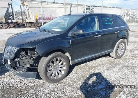 2013 Lincoln Mkx z USA, uszkodzony, nr VIN 2LMDJ6JK1DBL24323